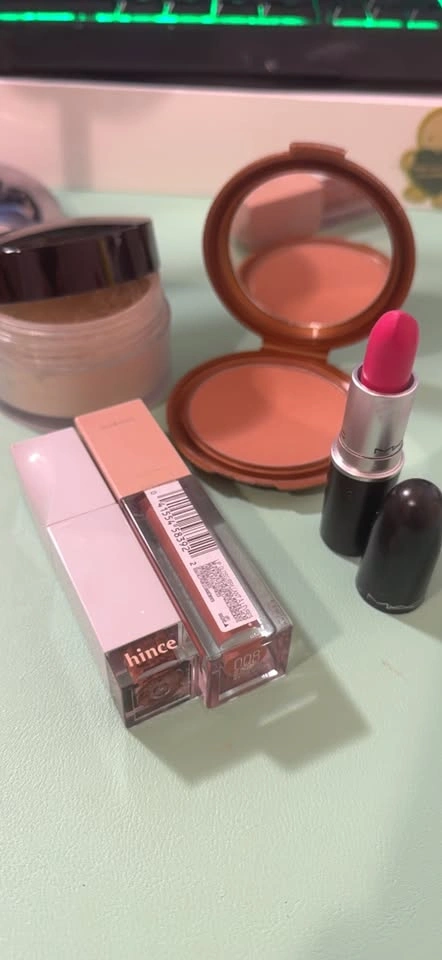 Makeup Bundle: Laura Mercier, MAC, Maybelline, Hince - photo 2