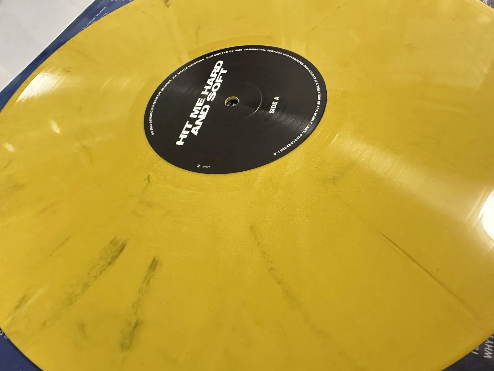 Billie Eilish Hit Me Hard and Soft Limited Yellow Eco Mix Vinyl - photo 5