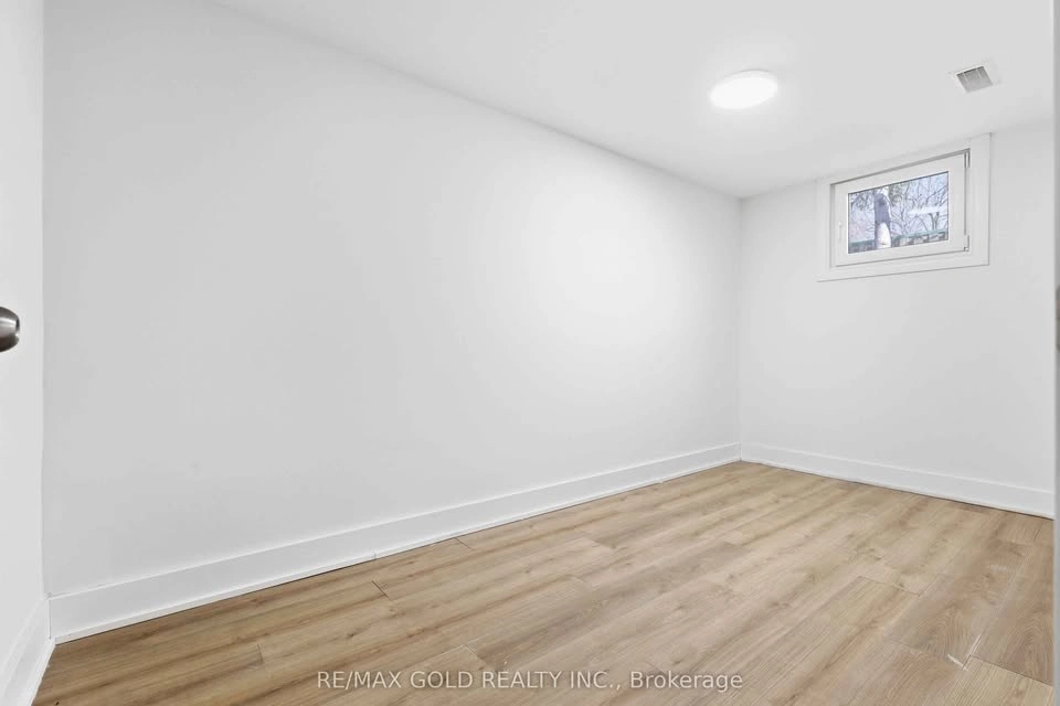 2 Beds 1 Bath - Basement - photo 5