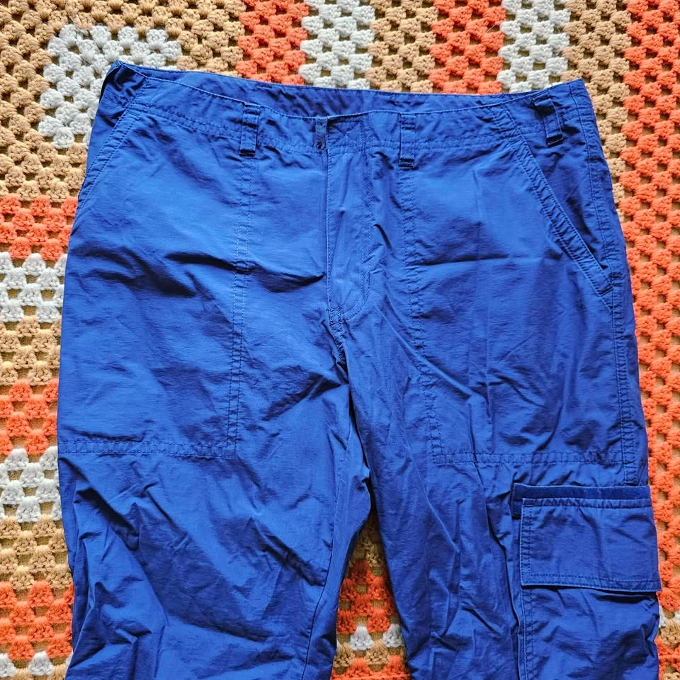 Size 6 Y2K Abercrombie & Fitch Blue Nylon Cargo Pants - photo 4