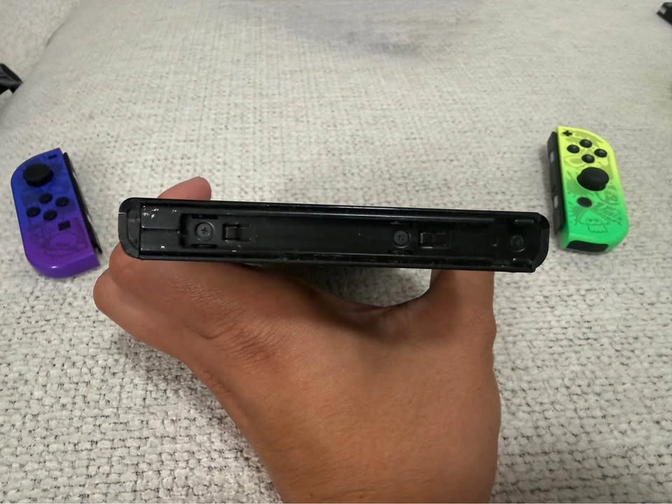 OLED Nintendo Switch Console w/Splatoon Joy-Cons - photo 4