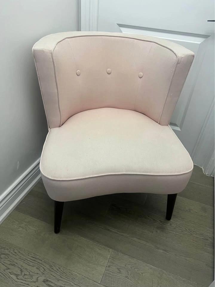 Pink Accent Chairs - photo 2