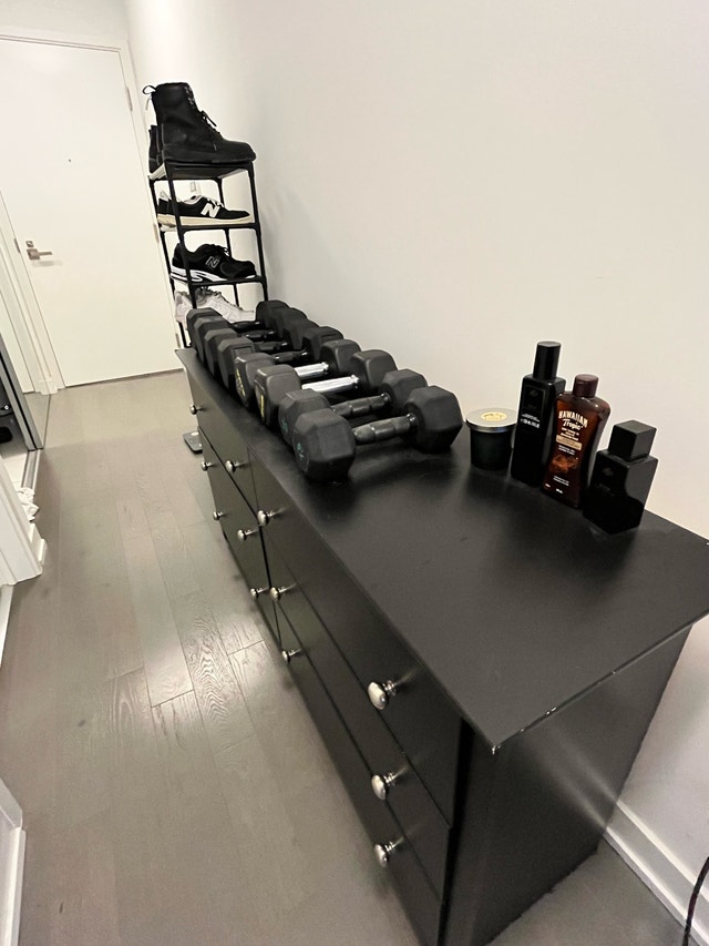 Black 6-Drawer Dresser / Storage Cabinet - photo 3