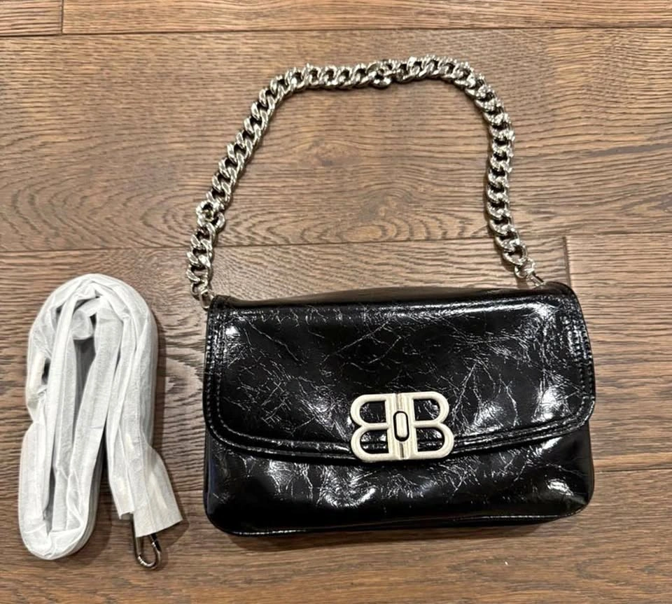 Brand New Chain Strap Crossbody Bag