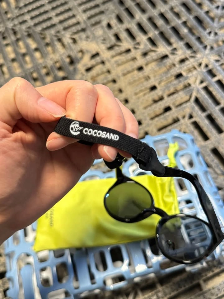 COCOSAND Baby Sunglasses with Strap & Pouch - photo 2