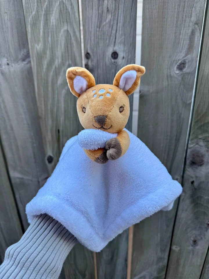 Cute deer security blanket