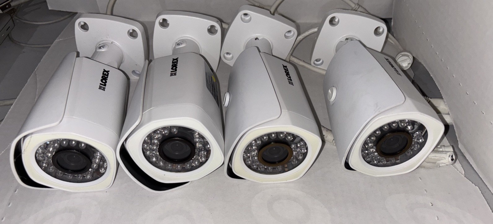 Lorex 8 Channel HD NVR System with 7 Cameras - photo 3