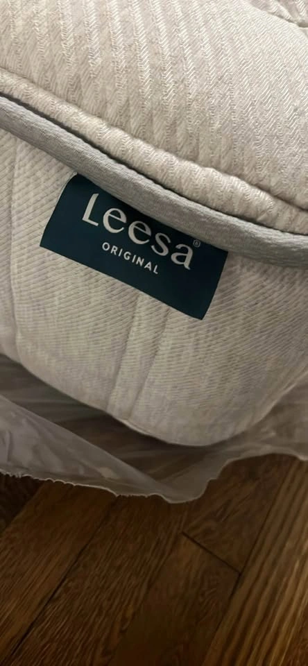 Brand New, Unused Leesa Original Mattress - photo 2