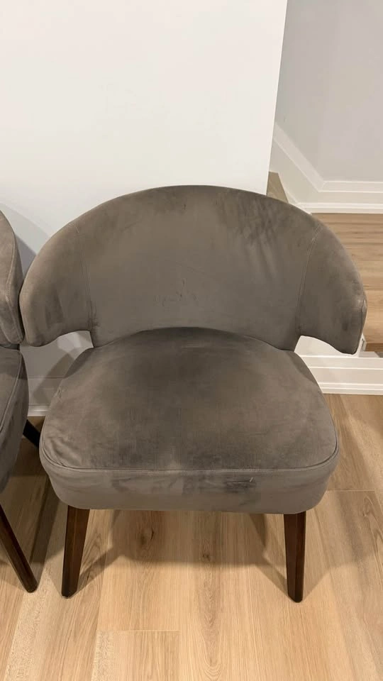 Table chairs - photo 2