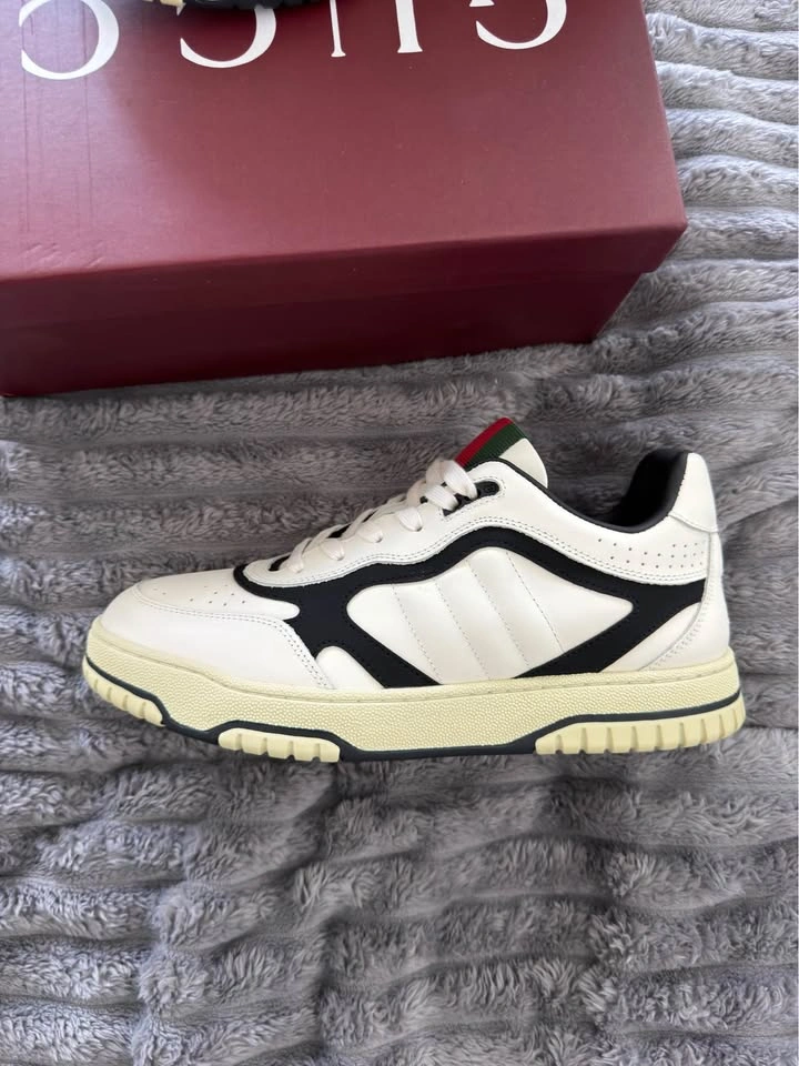 Authentic Gucci Re-Web Sneakers Size 10 – Worn Once – Like New - photo 2