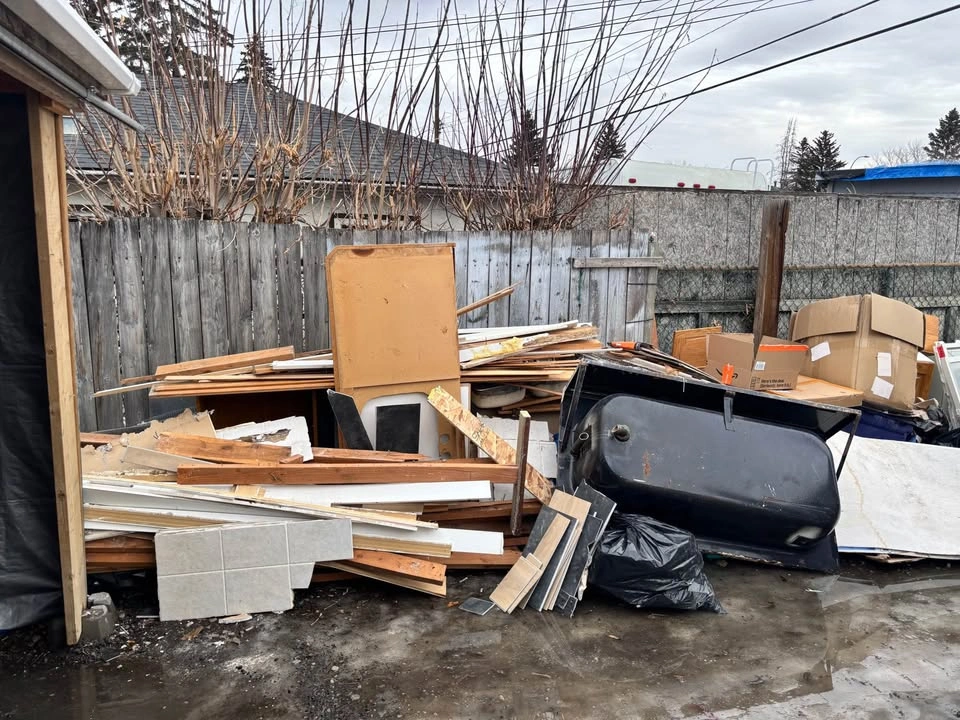 Junk Removal/ Fast Service/ Great Prices