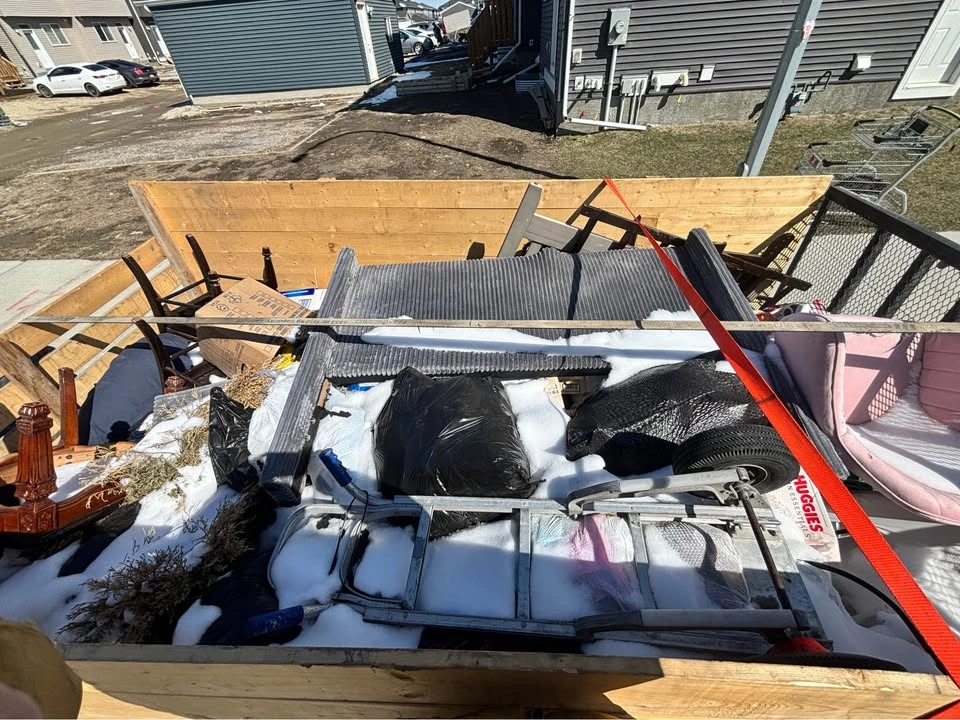 Junk Removal/ Great Prices/ Fast Service