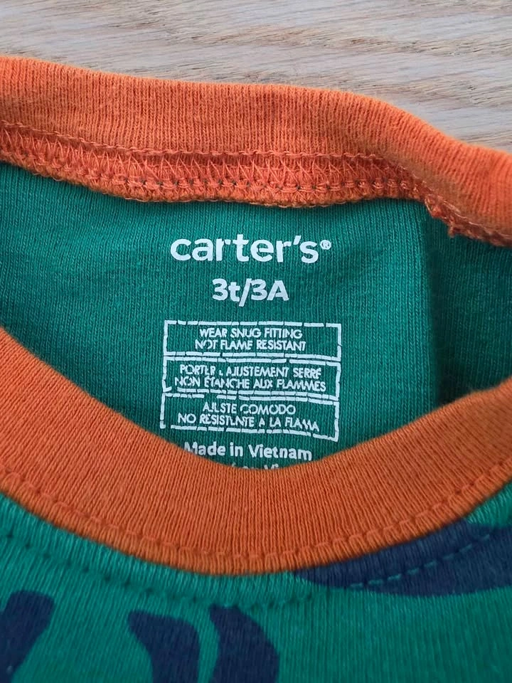 3T Carter's pajamas - photo 2