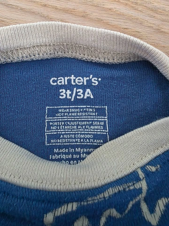 3T Carter's pajamas - photo 2