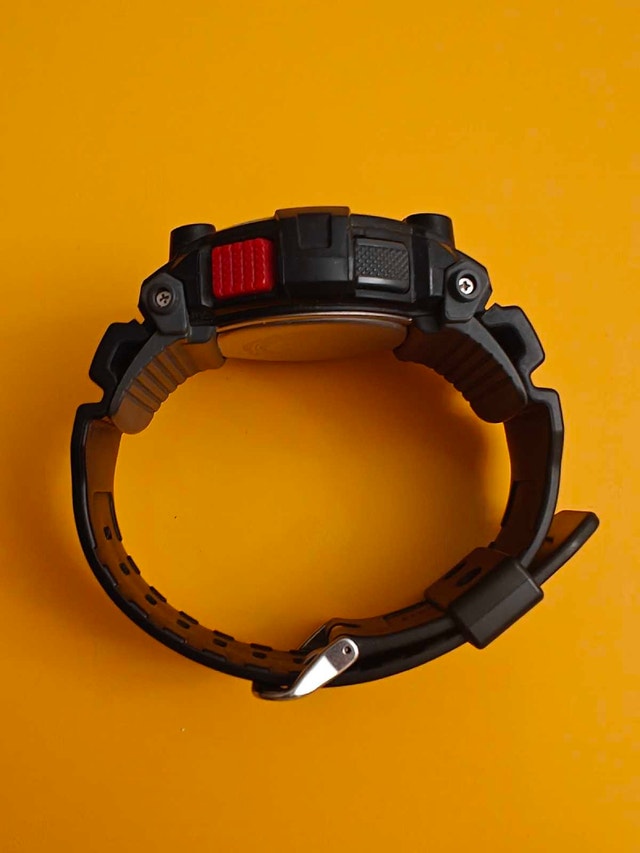 CASIO - G-SHOCK, 200M Water Resistance, Shock Resistance - photo 2
