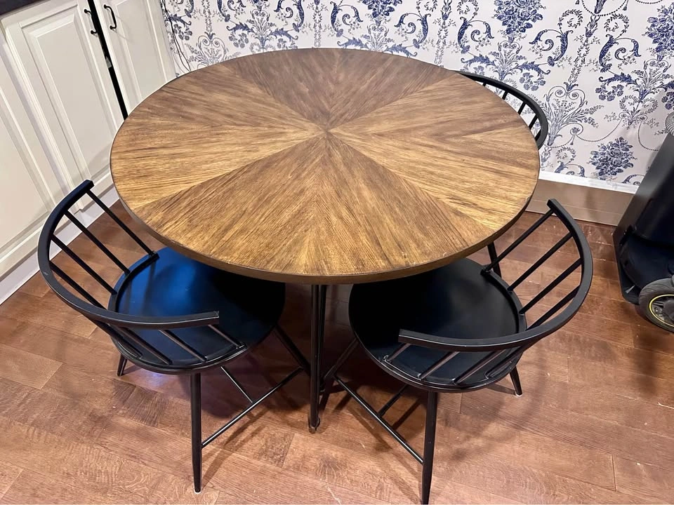Round Dining Set – 42” Table + 4 Chairs (KING & BATHURST) - photo 2