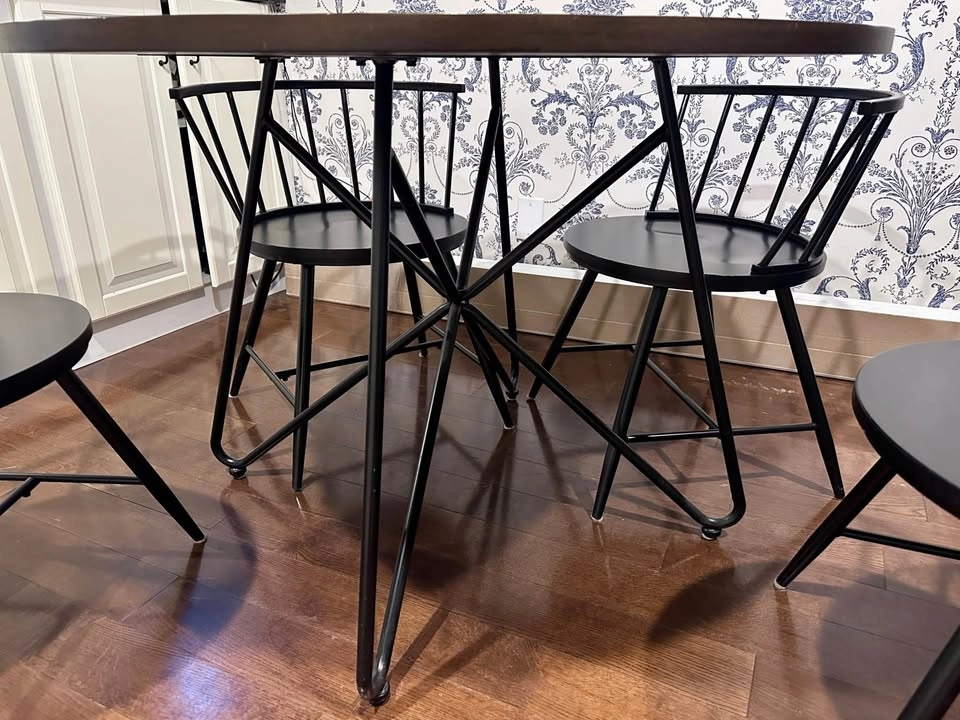 Round Dining Set – 42” Table + 4 Chairs (KING & BATHURST) - photo 4