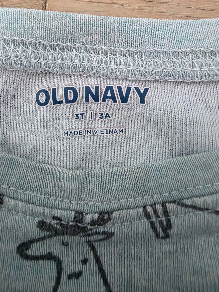 3T Old Navy pajamas - photo 2