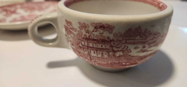 Royal Staffordshire Clarice Cliff Tonquin Tea Set - photo 3