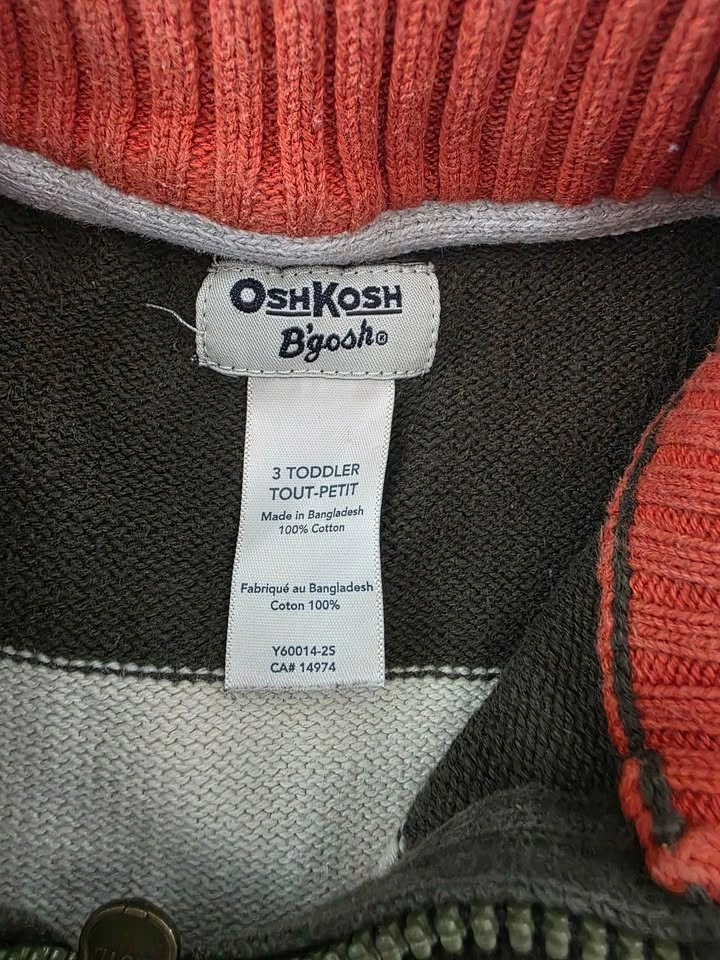 3T Oshkosh sweater - photo 2