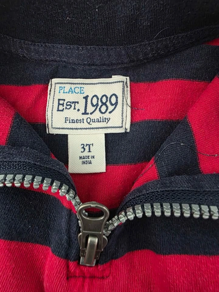 3T Children's Place sweater - photo 2
