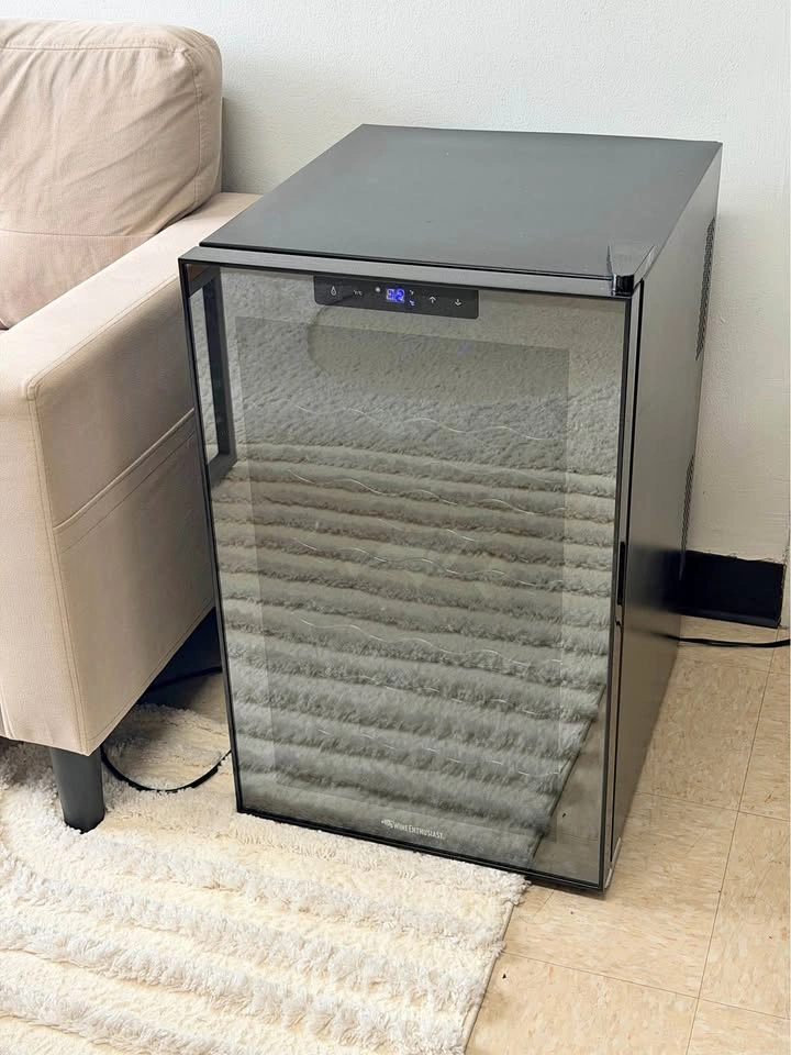[Moving Sale] Wine Enthusiast Wine Fridge