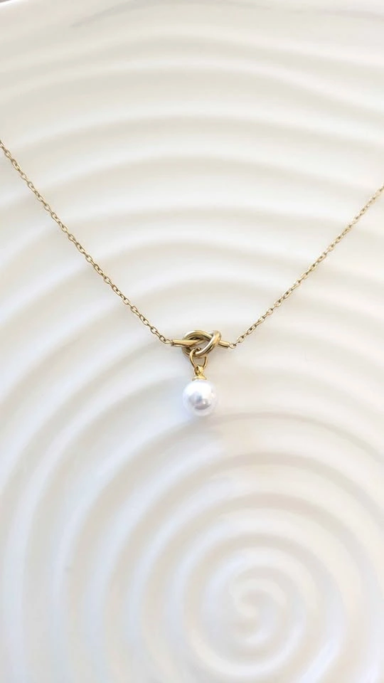 Beautiful Pearl 18k Gold Plated 5-Piece Jewelry Set - photo 3