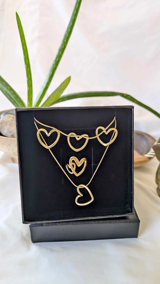 Tarnish-free/Hypoallergenic 18k gold plated 4-piece jewelry set