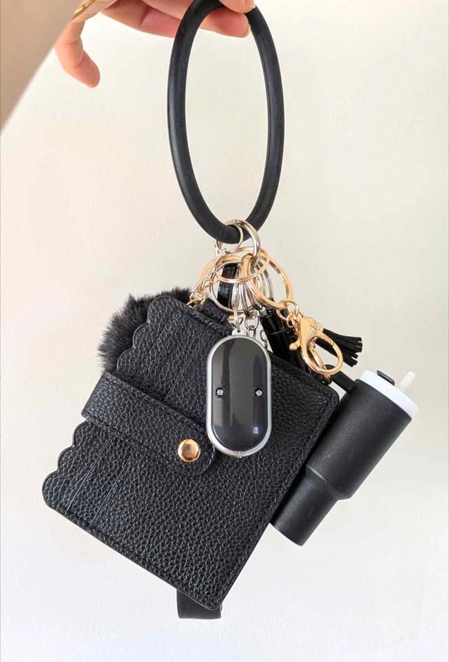 Brand New Beautiful Maximalist Keychain Set 10+ Pieces - photo 5