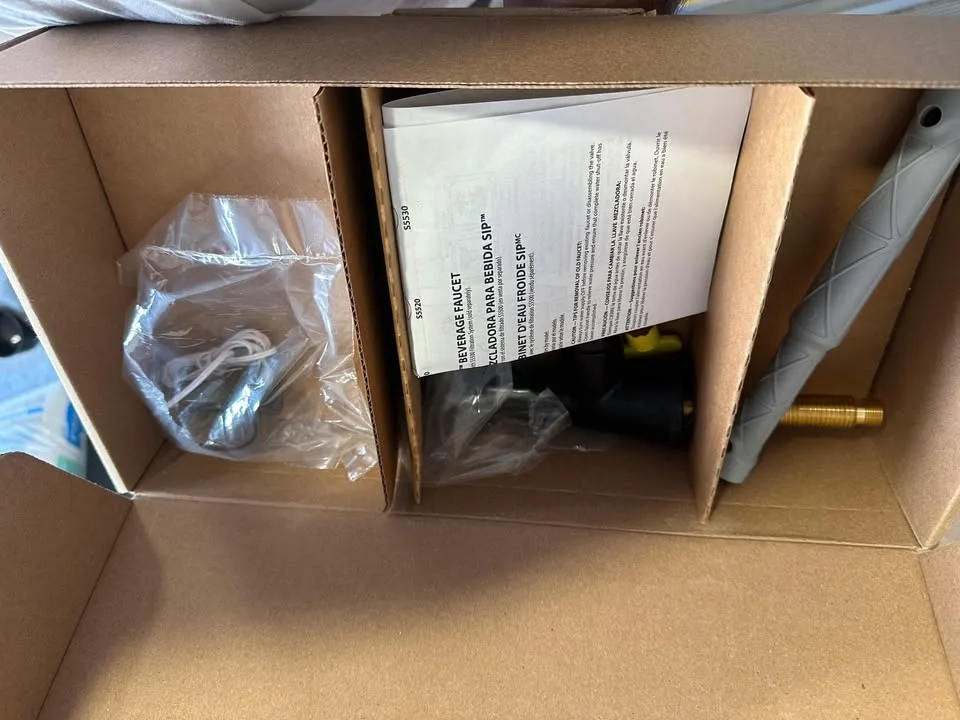 MOEN SINEMA BEVERAGE FAUCET image indicator(2)