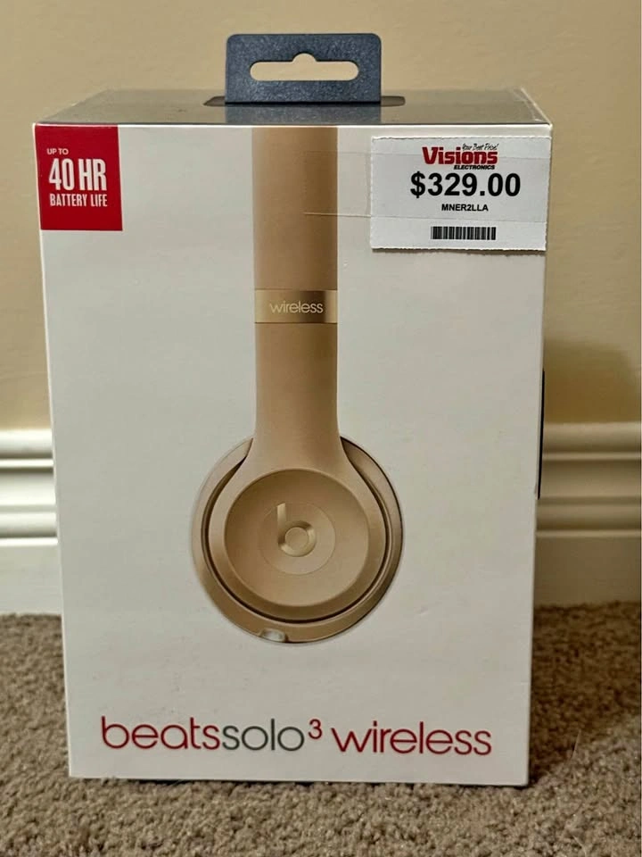 Beats Solo 3 Wireless Gold Headphones