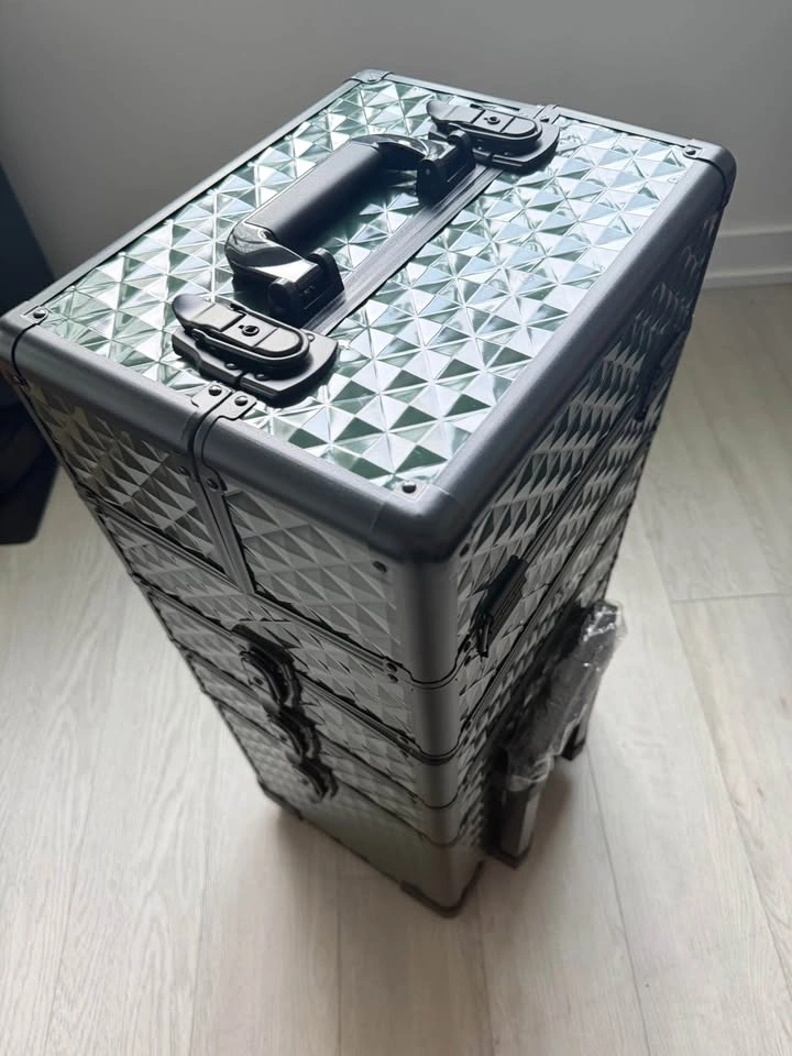 Rolling Makeup Train Case with Wheels — Damaged / As-Is - photo 3