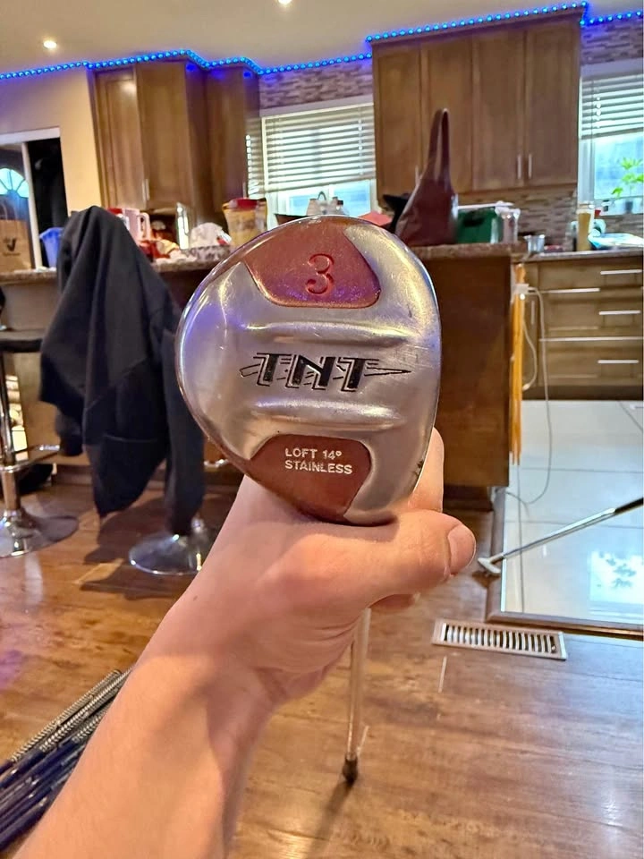 RH TNT 3 and 5 Wood