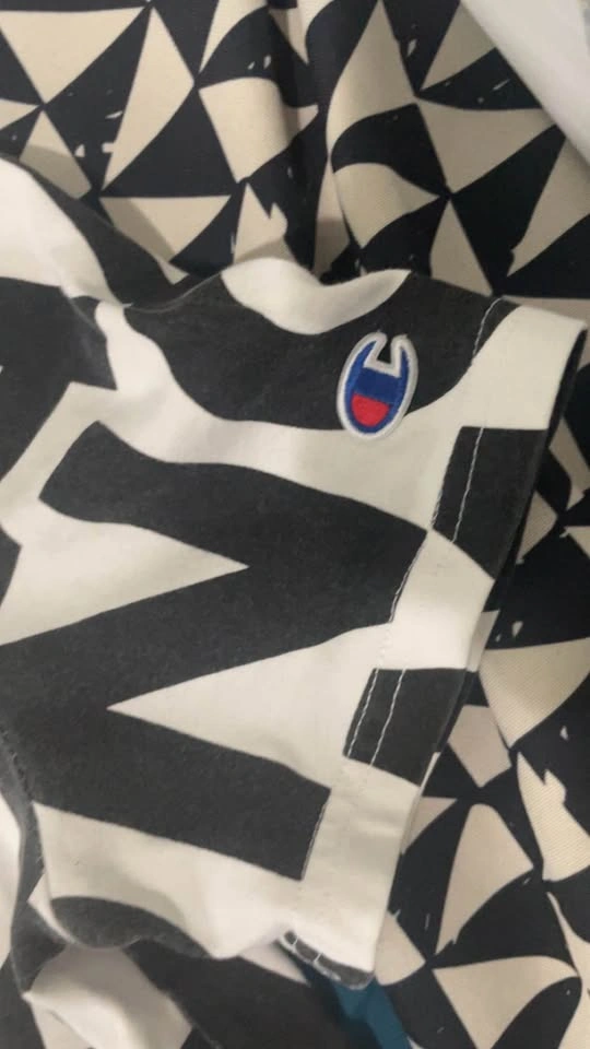 Champion T shirt - photo 2