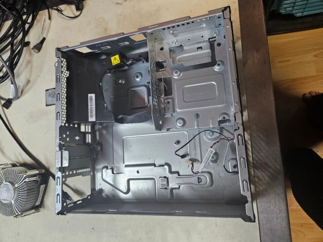 Lenovo ThinkCentre M710e SFF Chassis | Empty Cases | PARTS - photo 2