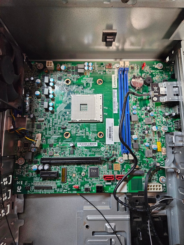 Lenovo IdeaCentre Tower — Case + Working AM4 Motherboard - photo 3