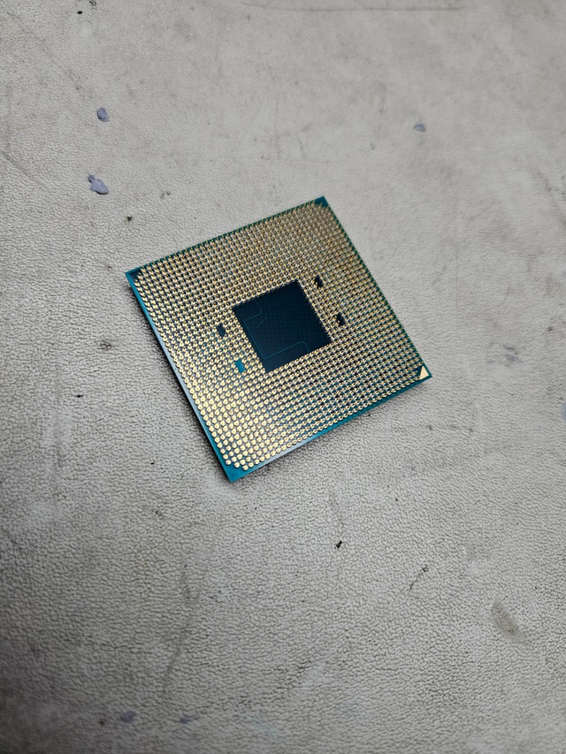 AMD Ryzen 5 3400G APU — AM4 | Vega 11 Graphics | 2 Cooler - photo 4