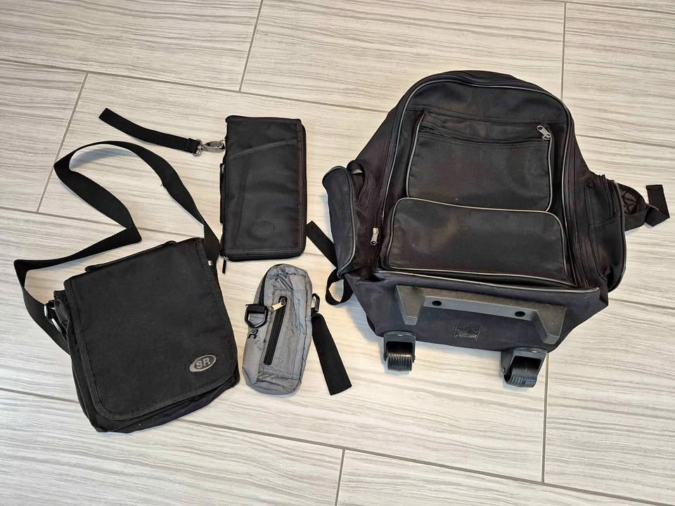 Lot of various bags (pet friendly)