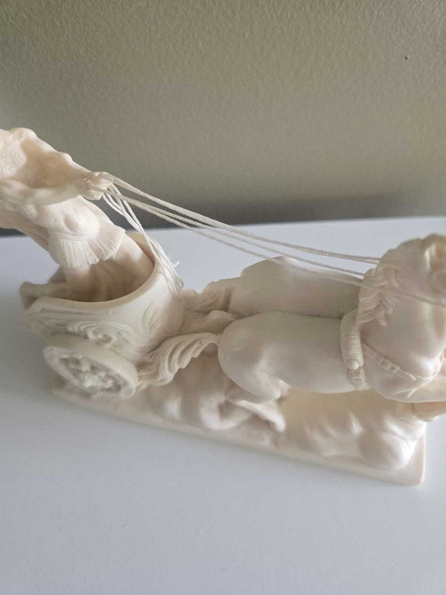 Vintage Roman Chariot & Gladiator Sculpture - A. Santini - photo 4