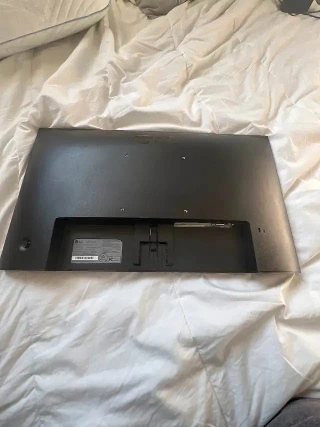LG monitor 22MS31W-B - photo 3