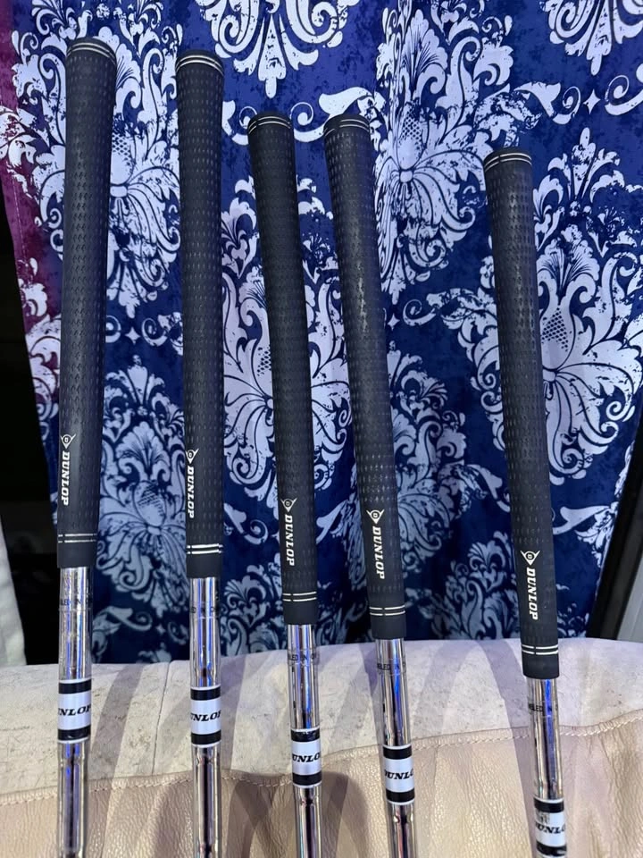 LH 5 - 9 Dunlop Reaction Irons - photo 2