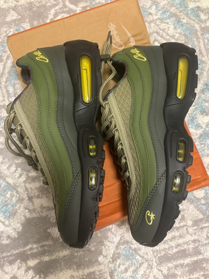 Air Max 95 (SIZE 8.5 Men) - photo 2
