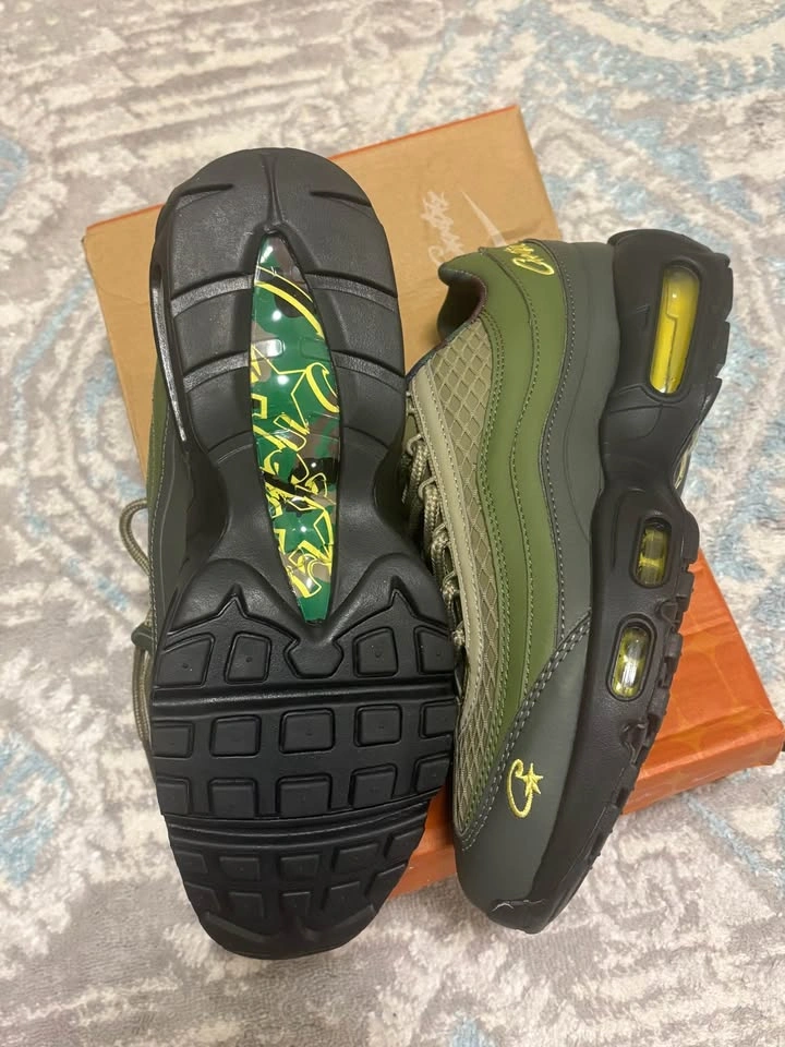 Air Max 95 (SIZE 8.5 Men) - photo 3
