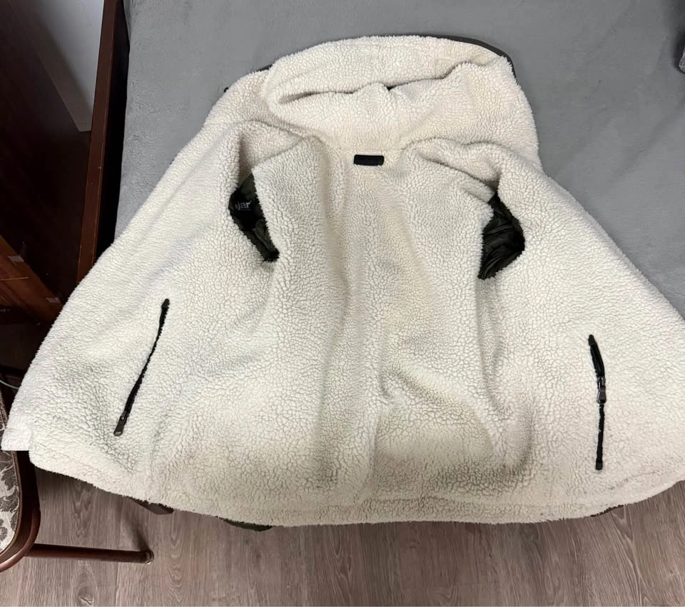 Green Puffer Jacket with Sherpa Lining - photo 3