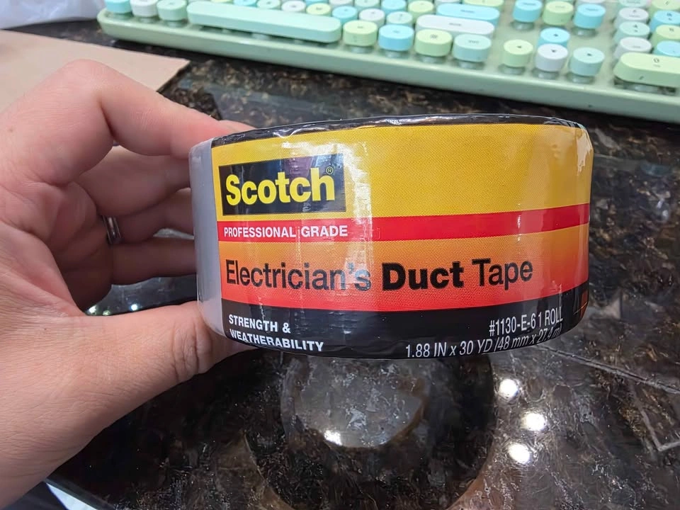 New Scotch Professional Grade Electrician's Duct Tape - 30 yard - photo 3