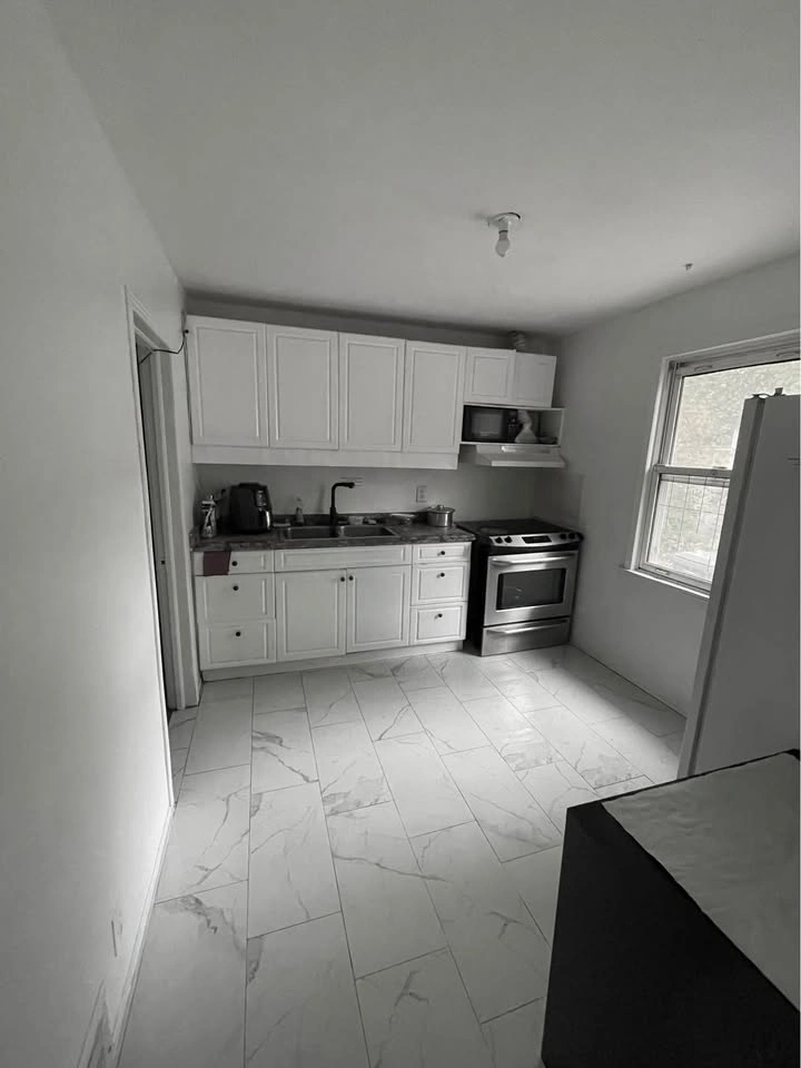 Private room for rent - photo 4