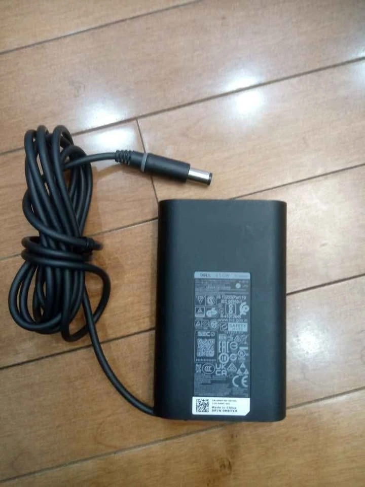 DELL Laptop Charger - photo 2