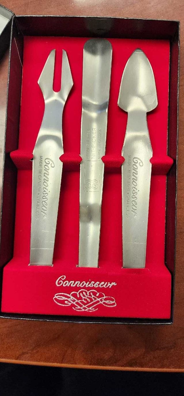 BRAND NEW!!! Connoisseur Stainless Steel Serving Utensil Set