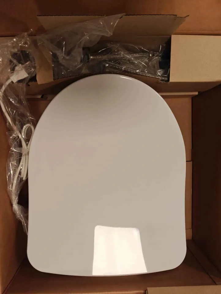 Bemis Haven 3000 Bidet Smart Toilet Seat - photo 2