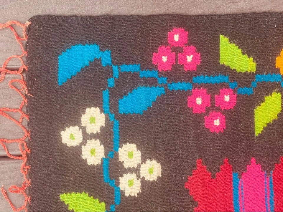 Handwoven 100% Wool Mexican Textile Rug 8x5.5ft - photo 3